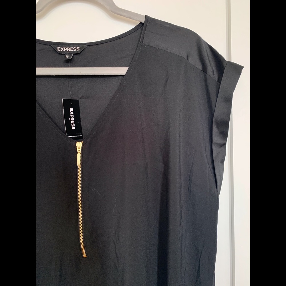 XL black Express top *NEVER WORN*